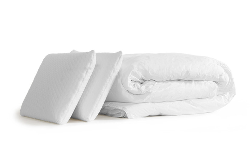 Pack lit complet 140x190 cm - Matelas + Sommier Blanc (en kit) + 2 oreillers + Couette - Bodyform