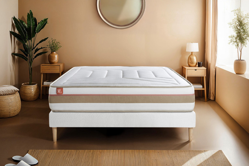 Pack lit complet 160x200 cm - Matelas + Sommier Blanc (en kit) + 2 oreillers + Couette - Le Tendre