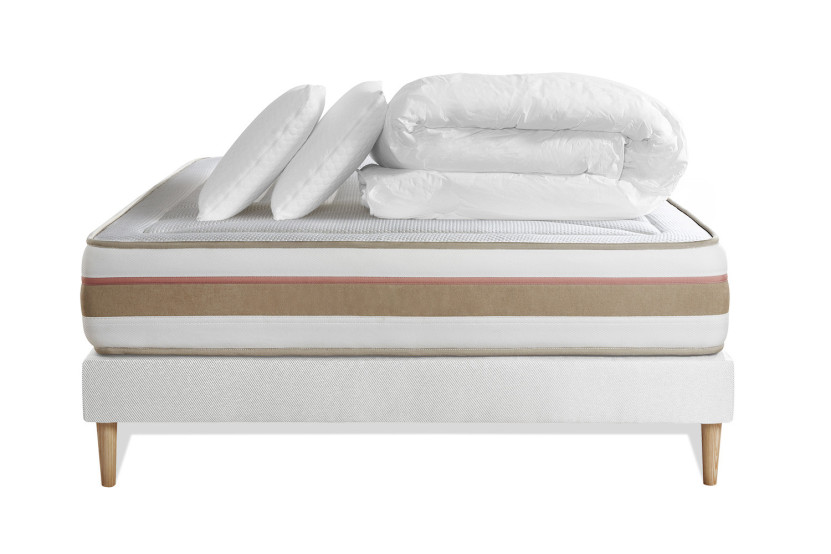 Pack lit complet 140x190 cm - Matelas + Sommier Blanc (en kit) + 2 oreillers + Couette - Le Tendre