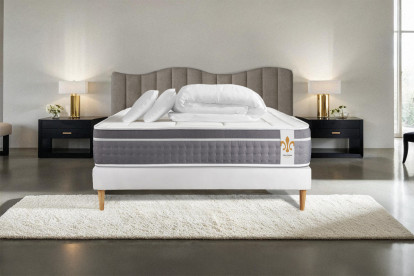Pack lit complet 140x190 cm - Matelas + Sommier Blanc (en kit) + 2 oreillers + Couette - Trente