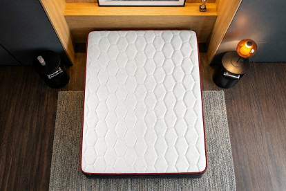 Matelas 90x190 cm Ressorts ensachés et Mémoire de forme - Boost