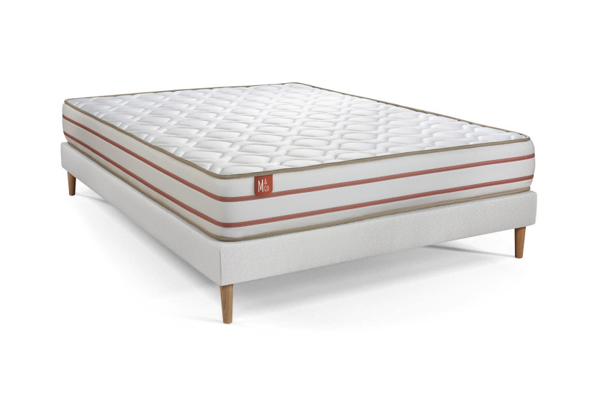 Pack lit complet 140x190 cm - Matelas + Sommier Blanc + 2 oreillers + Couette - Le Doux