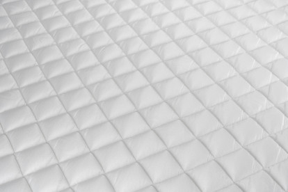 Ensemble Matelas Sommier 90x200 cm - Sommier Noir (déjà monté) - Vitalmemo One