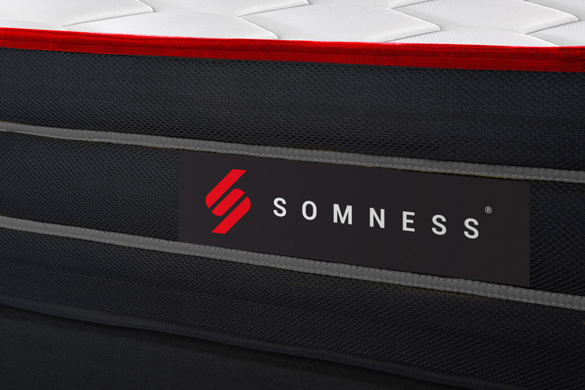 Matelas 200x200 cm Ressorts ensachés et Mémoire de forme - Boost